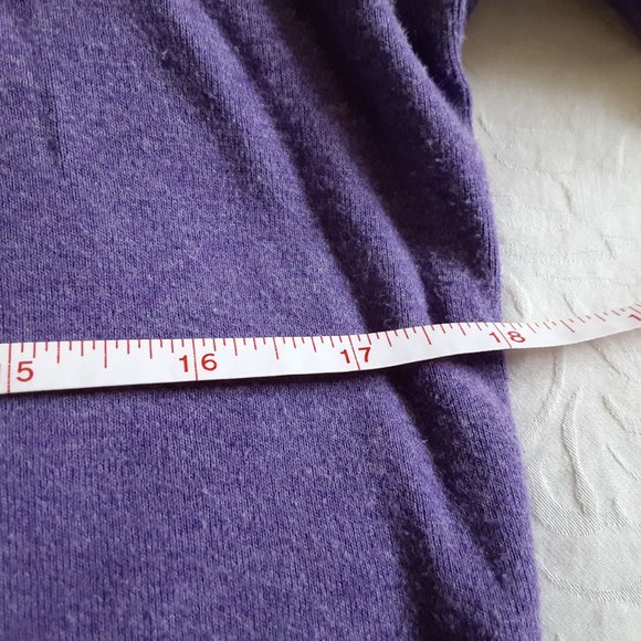 Duluth trading Co T shirt - Picture 2 of 3